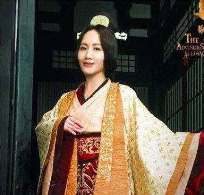 三国妃子服饰揭秘：谁用最少布料惊艳千年