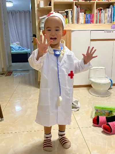 可爱宝贝小医生-可爱宝贝当医生
