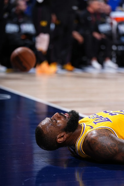 詹姆斯复出9失误背后,是状态低迷还是战术失衡