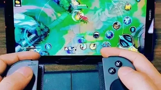 英雄联盟怎么用手柄玩